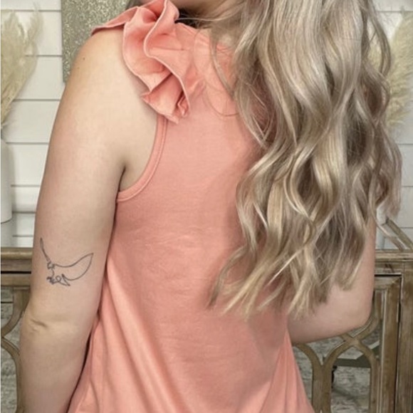 NEW LOVELY MELODY Peach Ruffle Tank~ 3x - Picture 2 of 3